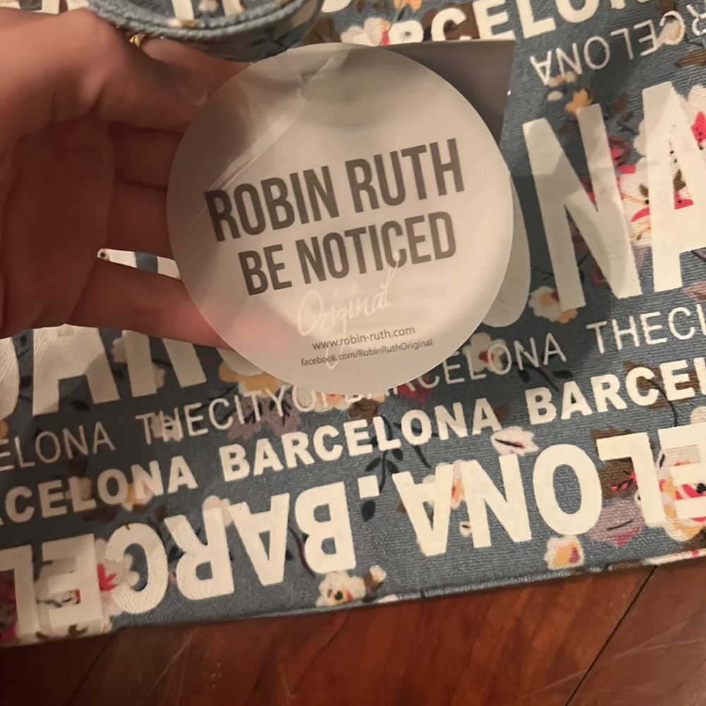 Robin Ruth barcelona bag - Picture 2 of 4